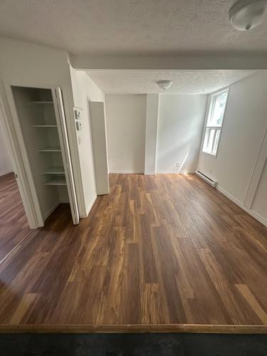 2 bedrooms apartment for rent in Sherbrooke — photo 3
