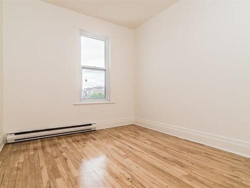 3 bedrooms apartment for rent in Montreal - Verdun — photo 6