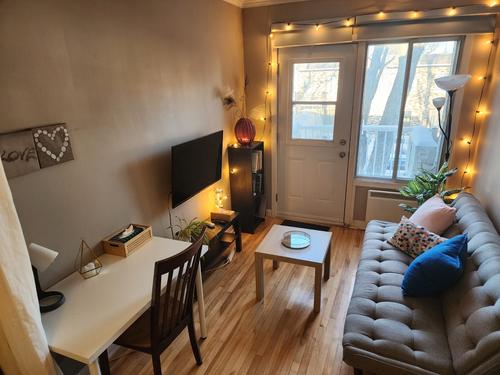 Studio à louer à Montreal - Villeray–Saint-Michel–Parc-Extension — photo 9