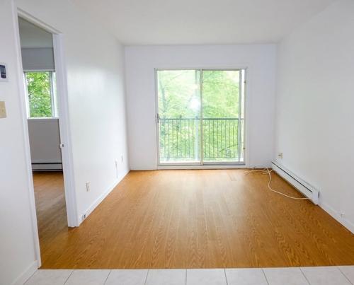 2 bedrooms apartment for rent in Sherbrooke — photo 4