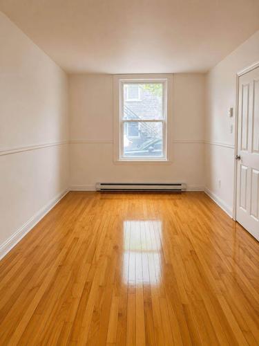 2 bedrooms apartment for rent in Montreal - Ville-Marie — photo 3