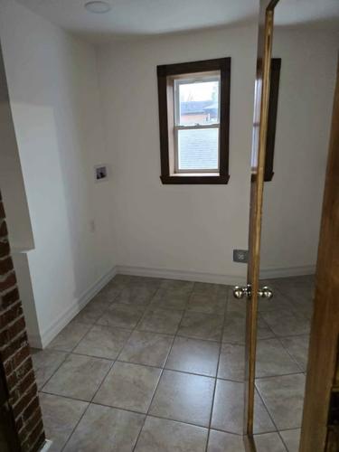 3 bedrooms apartment for rent in Sherbrooke — photo 11