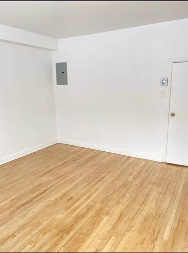 1 bedroom apartment for rent in Montreal - Saint-Laurent — photo 9