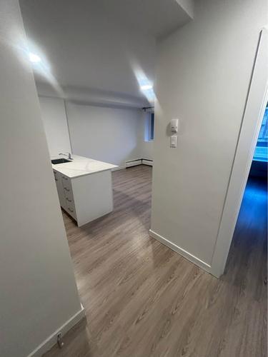 1 bedroom apartment for rent in Montreal - Saint-Laurent — photo 4