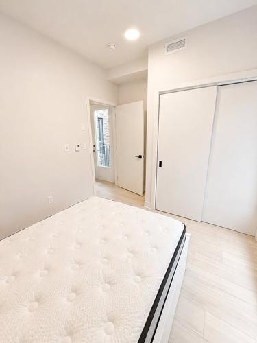 2 bedrooms apartment for rent in Montreal - Le Plateau-Mont-Royal — photo 11
