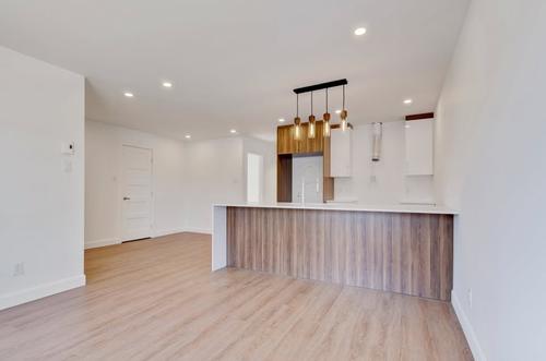 Appartement de 3 chambres à louer à Longueuil — photo 2