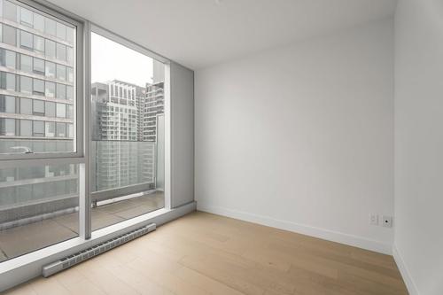2 bedrooms apartment for rent in Montréal — photo 10