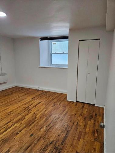 4 bedrooms apartment for rent in Montreal - Ville-Marie — photo 11
