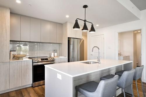3 bedrooms apartment for rent in Laval — photo 6