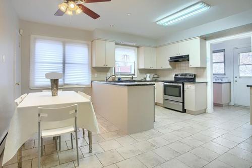 5 bedrooms apartment for rent in Montreal - Côte-des-Neiges–Notre-Dame-de-Grâce — photo 5