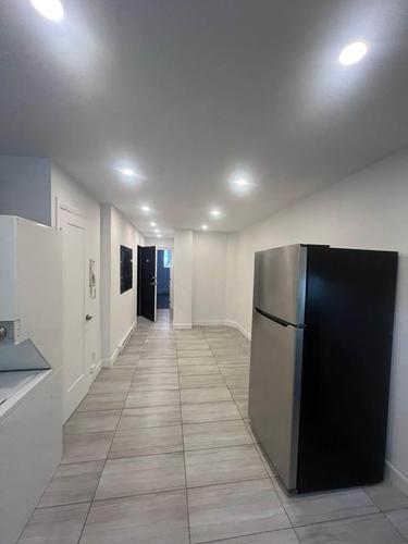 1 bedroom apartment for rent in Montreal - Ville-Marie — photo 3