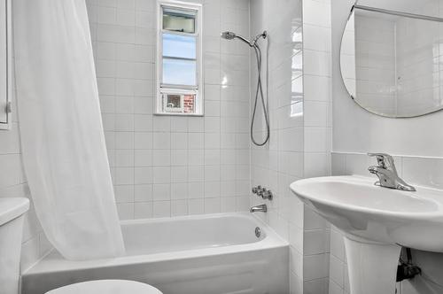 2 bedrooms apartment for rent in Montreal - Le Plateau-Mont-Royal — photo 13