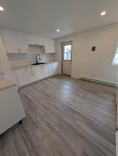 4 bedrooms apartment for rent in Montreal - Mercier–Hochelaga-Maisonneuve — photo 14