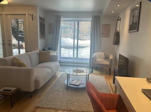2 bedrooms apartment for rent in Montreal - Le Plateau-Mont-Royal — photo 2