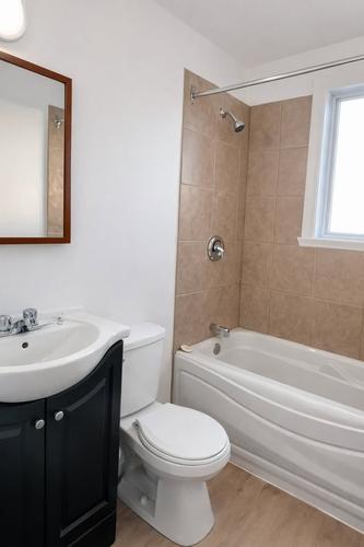 2 bedrooms apartment for rent in Sherbrooke — photo 8