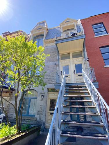 4 bedrooms apartment for rent in Montreal - Le Plateau-Mont-Royal — photo 9