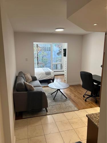 1 bedroom apartment for rent in Montreal - Ville-Marie — photo 2