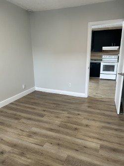 2 bedrooms apartment for rent in Sherbrooke — photo 11