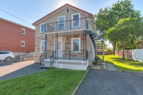 Appartement de 2 chambres à louer à Longueuil — photo 3