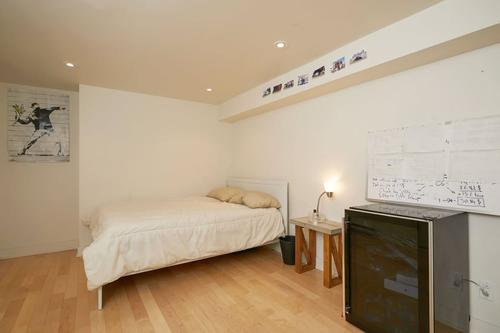 5 bedrooms apartment for rent in Montreal - Le Plateau-Mont-Royal — photo 10