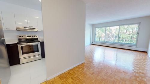 Studio for rent in Montreal - Côte-des-Neiges–Notre-Dame-de-Grâce — photo 4