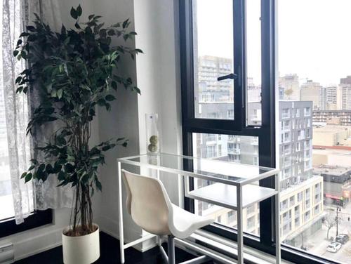 2 bedrooms apartment for rent in Montreal - Ville-Marie — photo 4