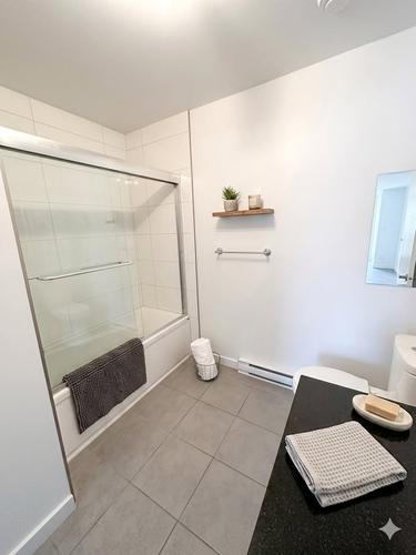 3 bedrooms apartment for rent in Sherbrooke — photo 12