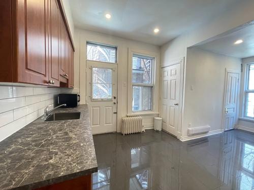 5 bedrooms apartment for rent in Montreal - Le Plateau-Mont-Royal — photo 16