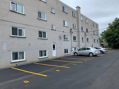 Appartement de 3 chambres à louer à Longueuil — photo 8