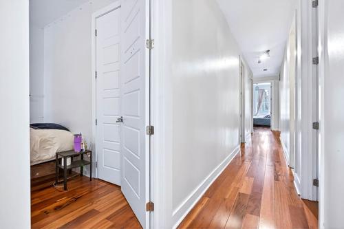 Appartement de 4 chambres à louer à Montréal — photo 9