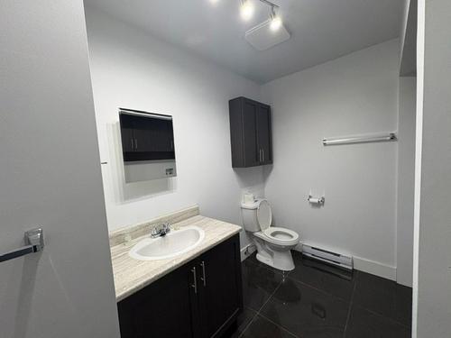 2 bedrooms apartment for rent in Laval — photo 7