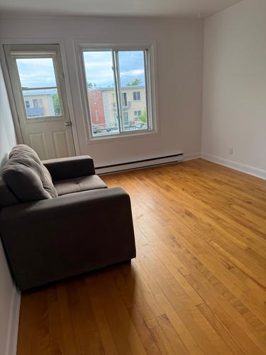 Appartement de 3 chambres à louer à Laval — photo 3