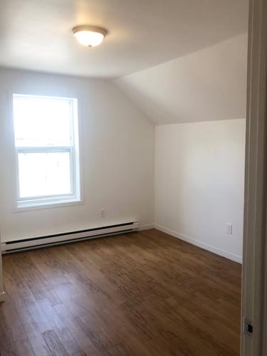 2 bedrooms apartment for rent in Sherbrooke — photo 7