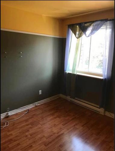 2 bedrooms apartment for rent in Laval — photo 10