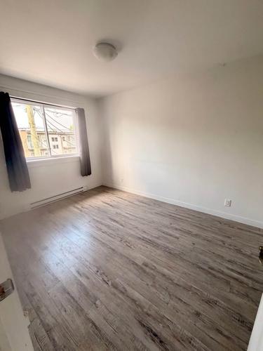 2 bedrooms apartment for rent in Laval — photo 8