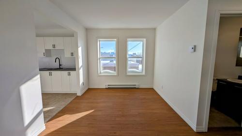 2 bedrooms apartment for rent in Sherbrooke — photo 11
