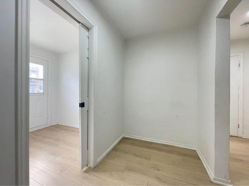 Appartement de 2 chambres à louer à Montreal - Villeray–Saint-Michel–Parc-Extension — photo 8