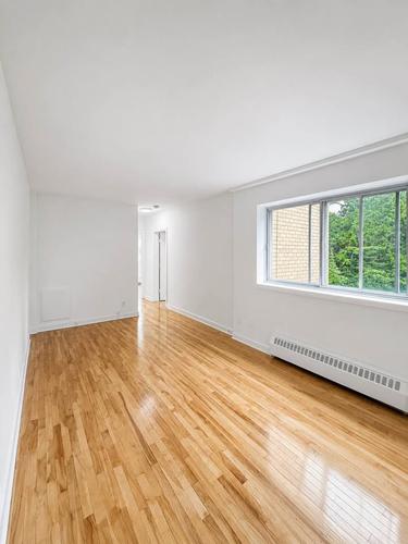 1 bedroom apartment for rent in Montreal - Saint-Laurent — photo 13