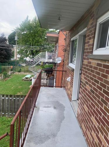 2 bedrooms apartment for rent in Laval — photo 9