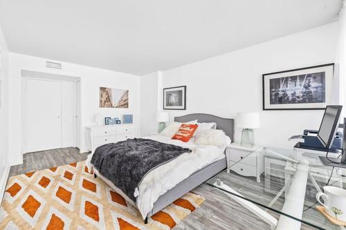 Studio for rent in Montreal - Ville-Marie — photo 5