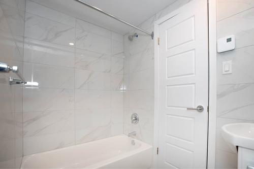 1 bedroom apartment for rent in Montreal - Le Plateau-Mont-Royal — photo 8