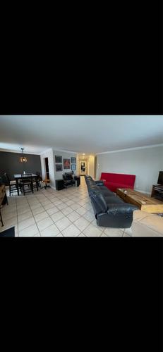 2 bedrooms apartment for rent in Laval — photo 4
