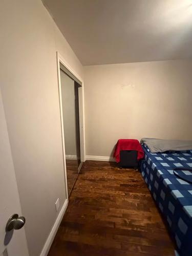 Appartement de 2 chambres à louer à Montreal - Villeray–Saint-Michel–Parc-Extension — photo 4