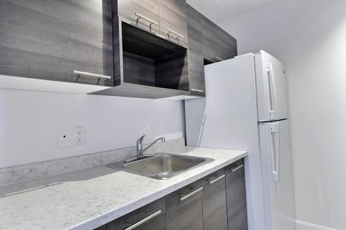 Studio for rent in Québec - Sainte-Foy–Sillery–Cap-Rouge — photo 9
