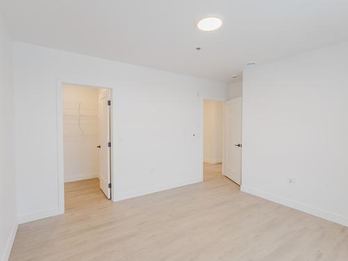 2 bedrooms apartment for rent in Sherbrooke — photo 9