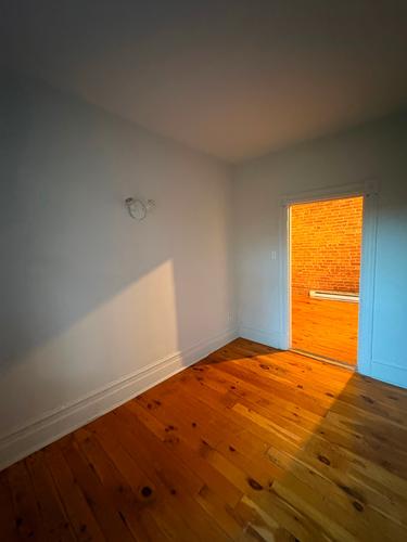 Appartement de 2 chambres à louer à Montreal - Ville-Marie — photo 3