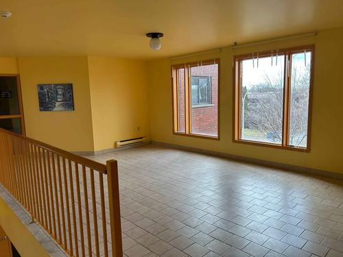 2 bedrooms apartment for rent in Laval — photo 2