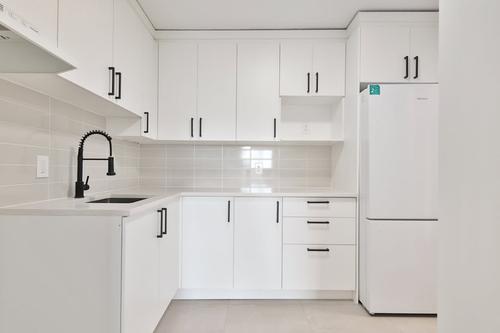 Appartement de 2 chambres à louer à Longueuil — photo 3
