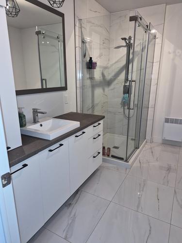 3 bedrooms apartment for rent in Sherbrooke — photo 8