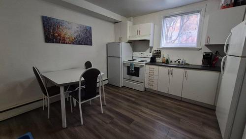 Studio à louer à Québec - Sainte-Foy–Sillery–Cap-Rouge — photo 2